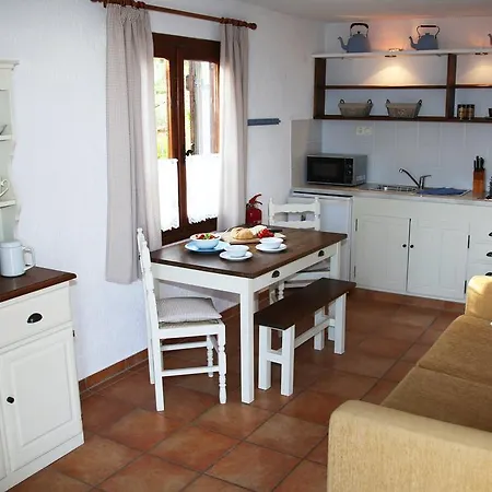 Galini Apartment Katsikia